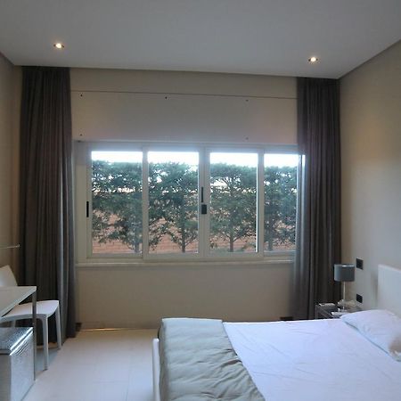 B&Beach Cagliari Guest House Екстериор снимка