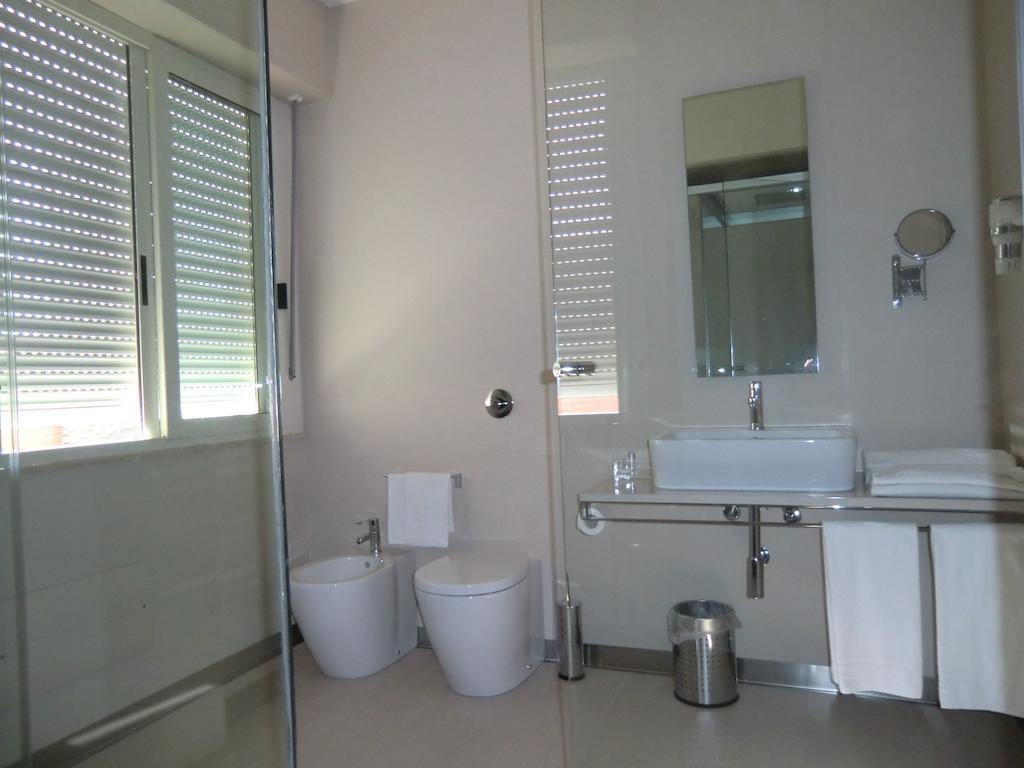 B&Beach Cagliari Guest House Стая снимка
