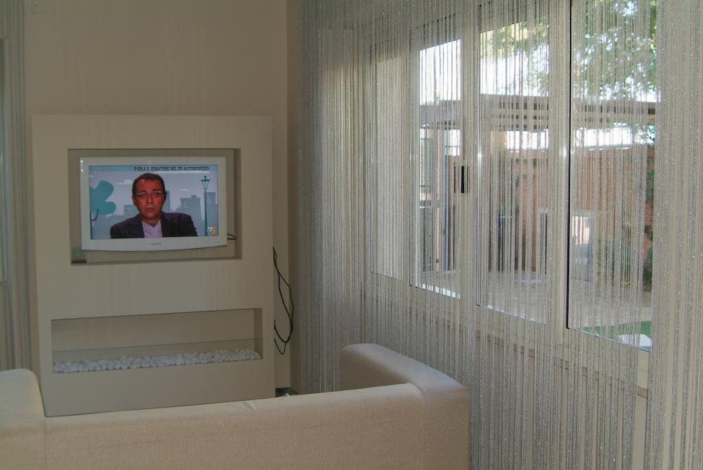 B&Beach Cagliari Guest House Екстериор снимка
