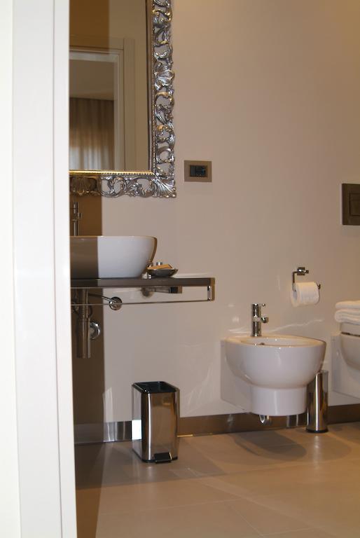 B&Beach Cagliari Guest House Стая снимка
