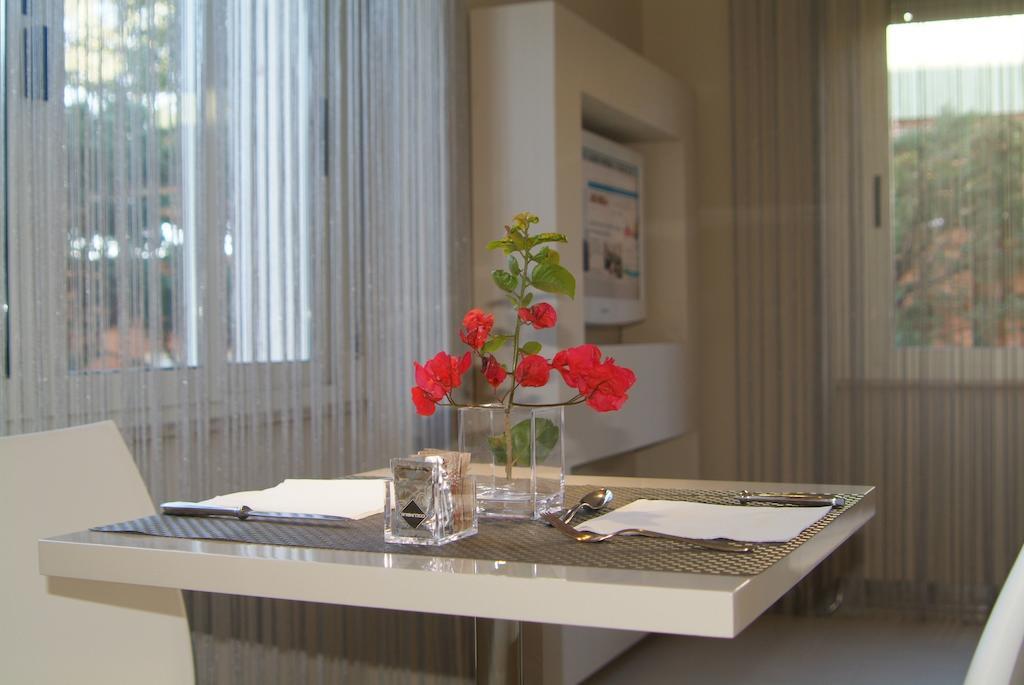 B&Beach Cagliari Guest House Екстериор снимка