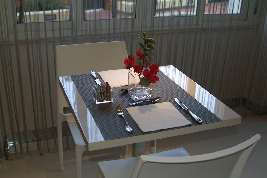 B&Beach Cagliari Guest House Екстериор снимка