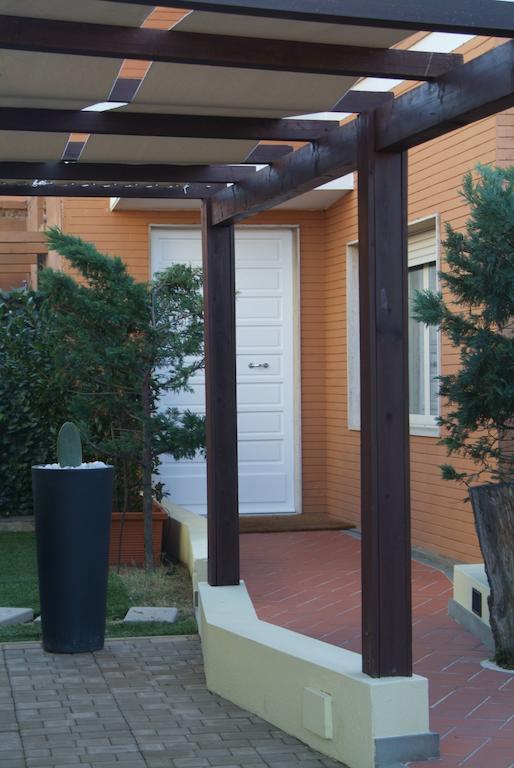 B&Beach Cagliari Guest House Екстериор снимка